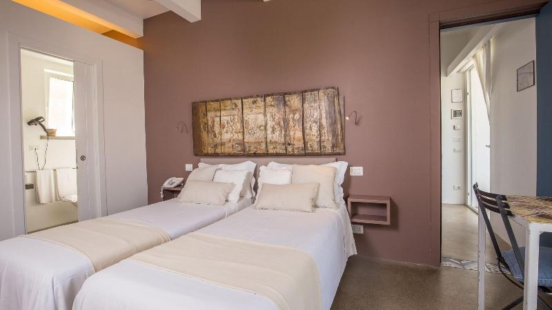 Hotel Intorno Al Fico Fiumicino